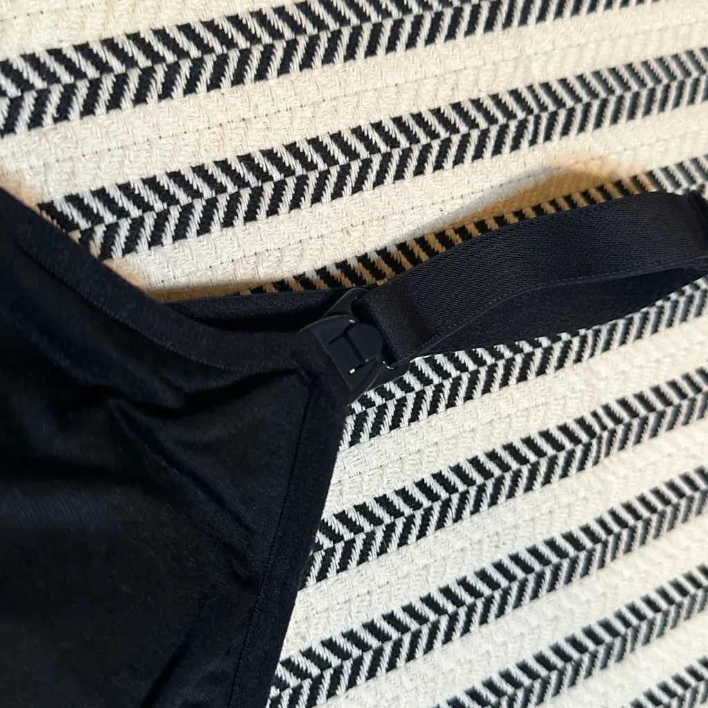 Auden Breastfeeding Midnight Black Wireless Bra Size M - Image 2