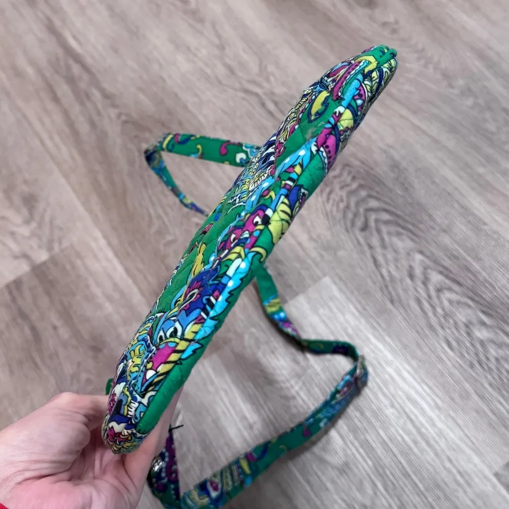 Vera Bradley Green Paisley Crossbody Bag Purse Quilted Purple - Image 4