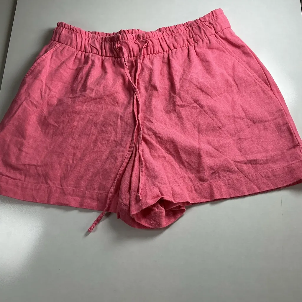 GAP High Waist Fuchsia Shorts - Image 2