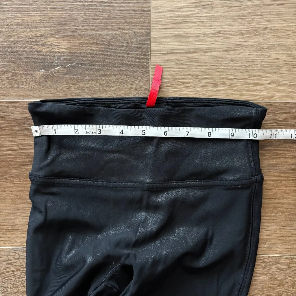 Spanx Shiny Black Leggings - Size XS - Image 3
