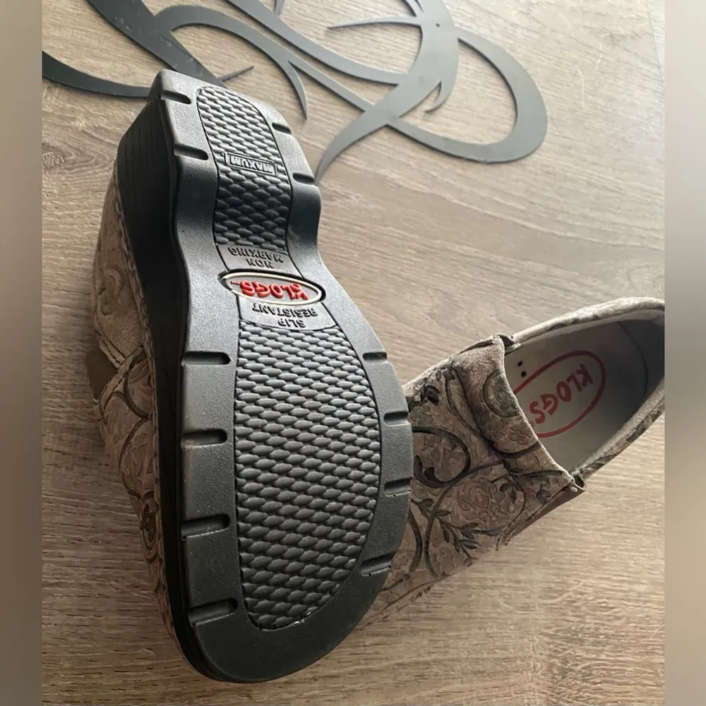 KLOGS Grey Leather Slip On Nursing Shift Shoes Gray Size 7 - Image 5