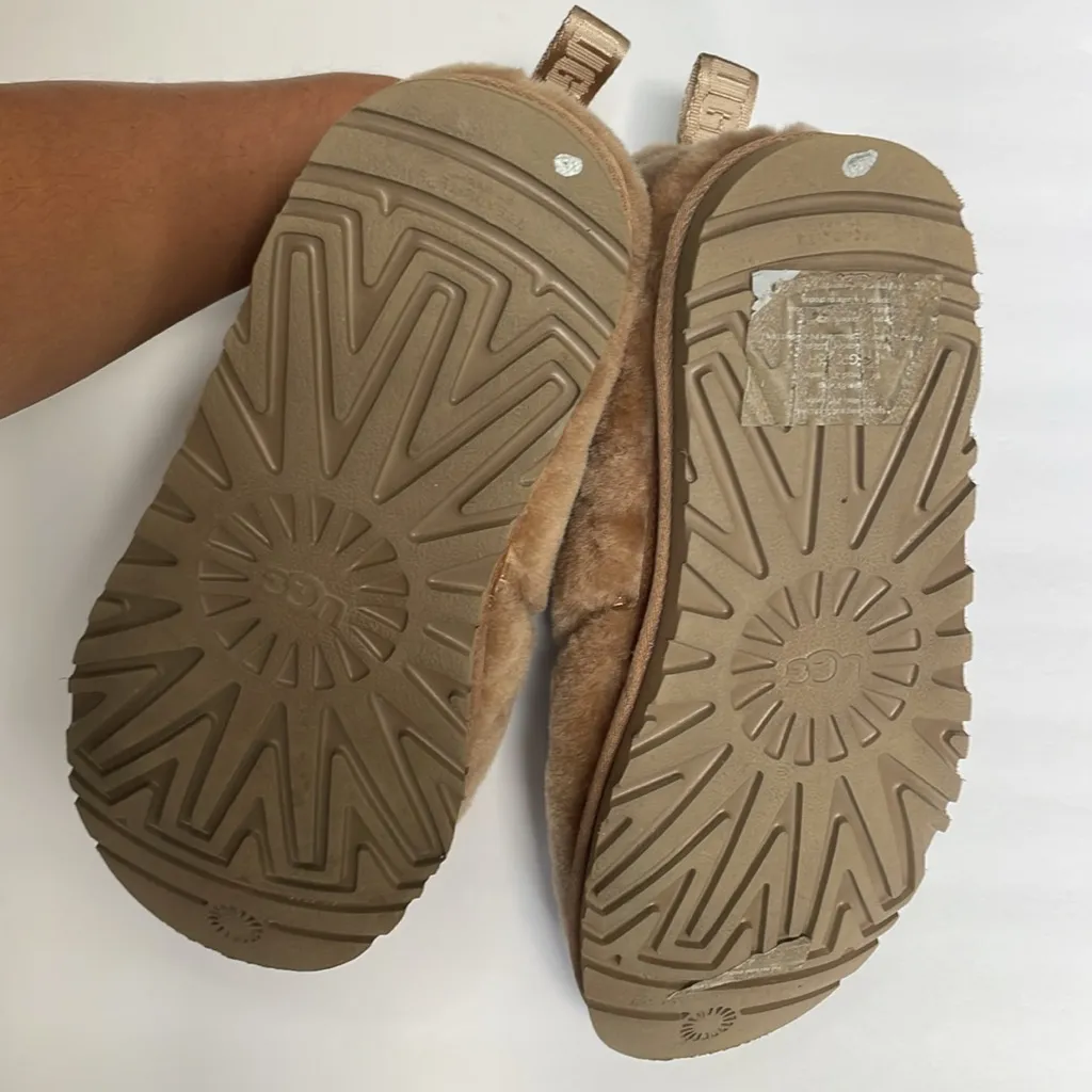 UGG Neumel Cozy Lace Up Fluffy Ankle Chukka Boots in Chestnut Size 9 - Image 12