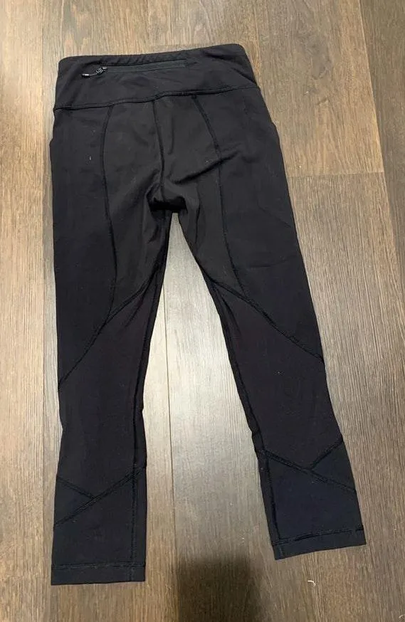 Lululemon cropped leggings hardly worn - Image 2