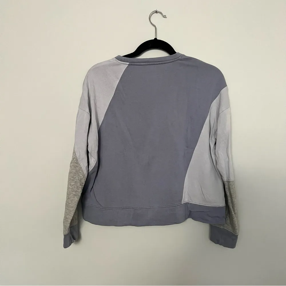 Splendid Colorblock Light Blue Gray Crewneck Sweater Sweatshirt Size S - Image 8