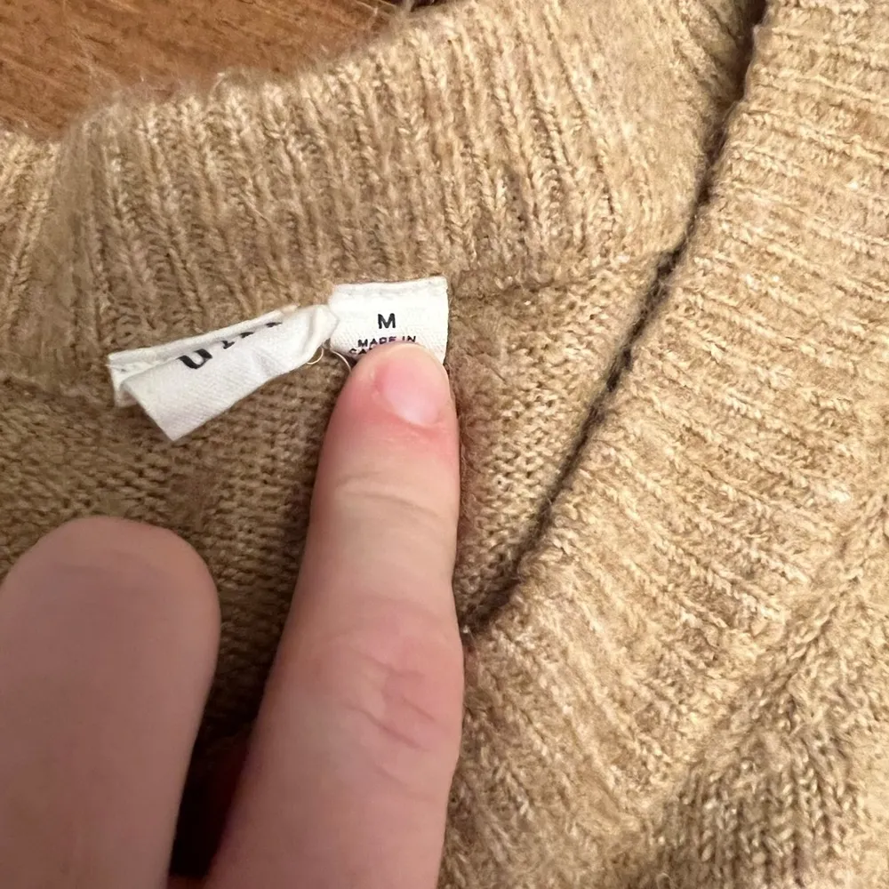 Gap  sweater - Image 2