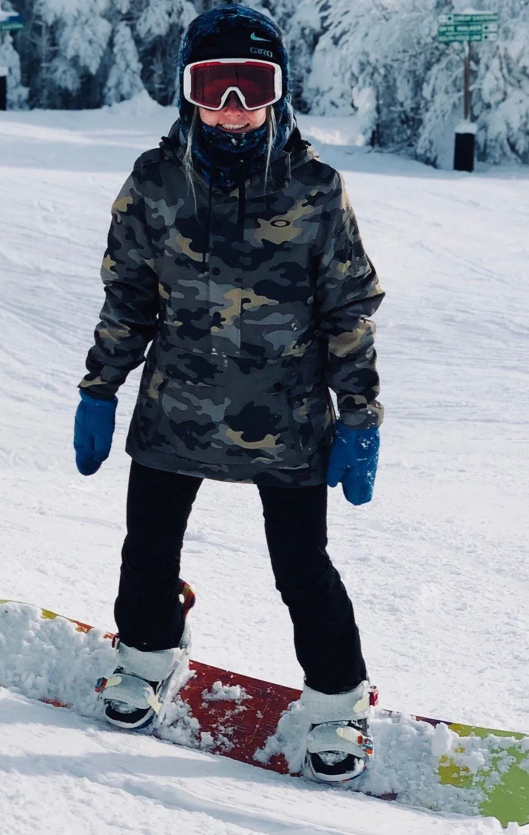 Burton Womens  Snowboard Pants - Image 4