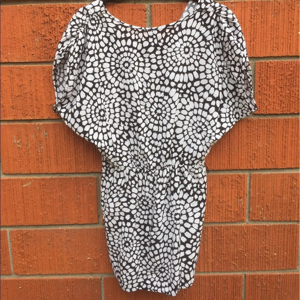 💜Windsor Black and white Windsor top - Image 3