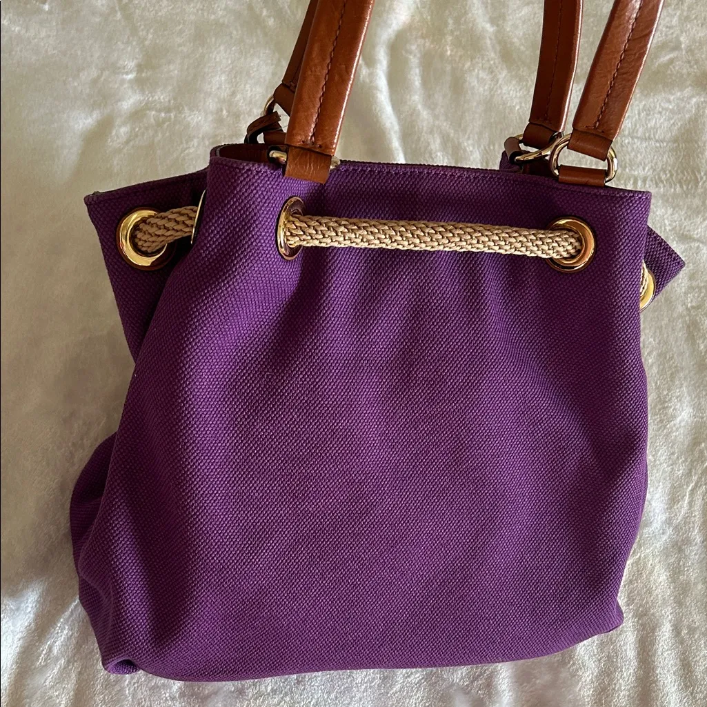EUC Michael Kors Handbag Marina Canvas Rope Tassels Lrg Bucket Drawstring Purple - Image 7
