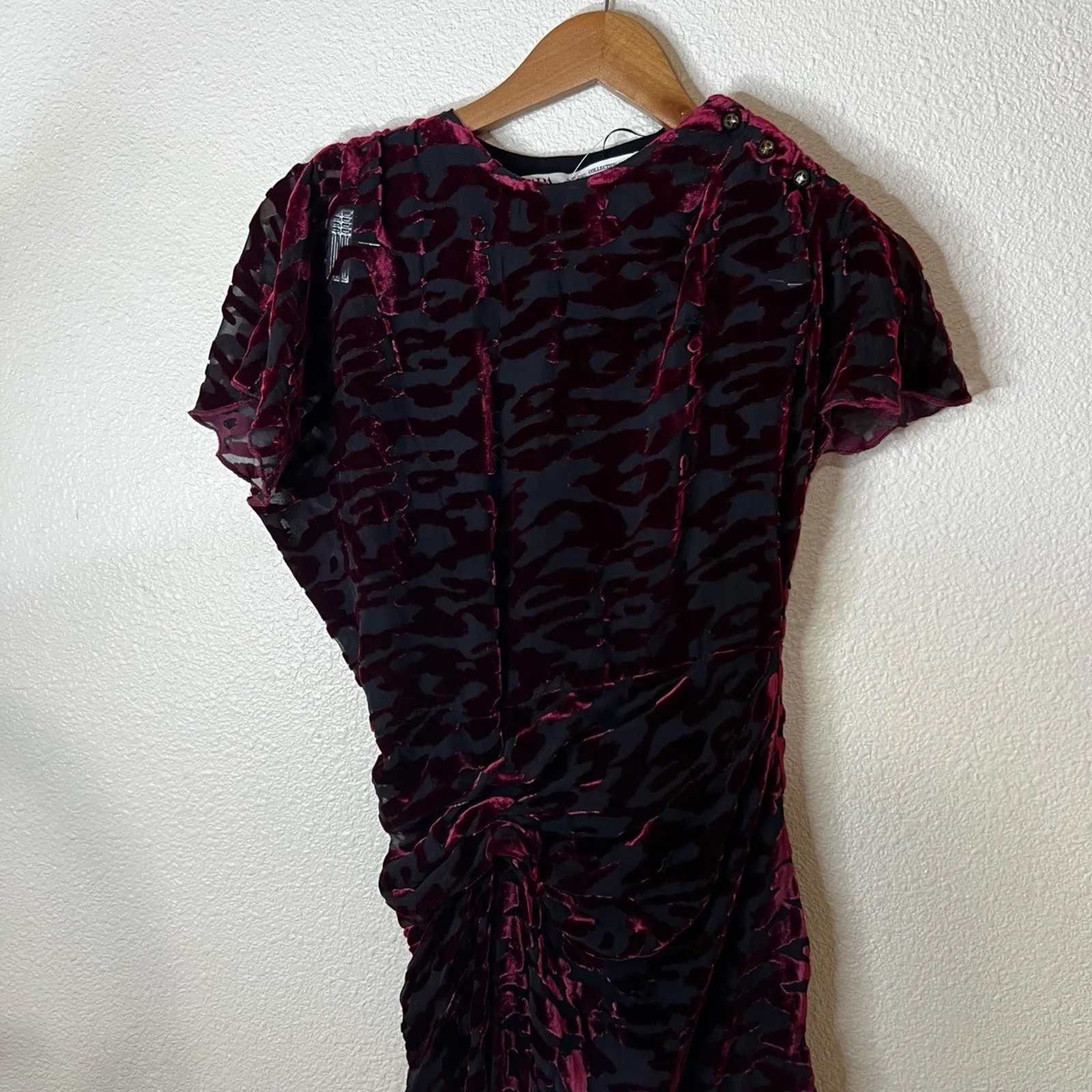 ZARA Womens Midi Dress XS Mulberry Velvet Burnout Ruched Draped Limited Edition - Image 5