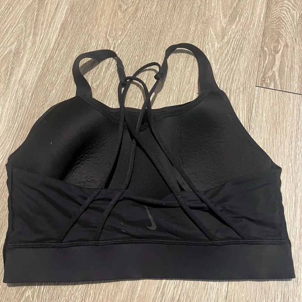 Nike Black Sports Bra M with Criss-Cross Straps - Image 2