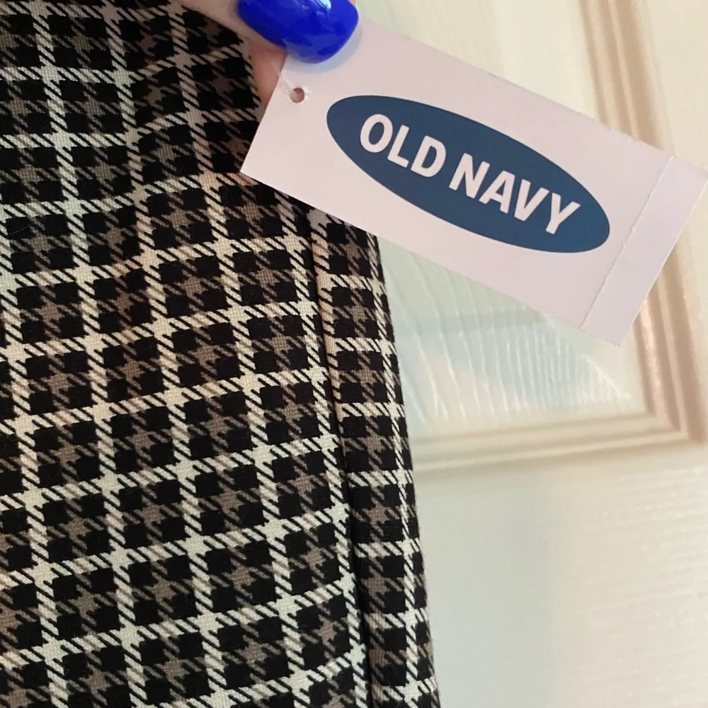 NWT Old Navy Small Stevie high rise pixie houndstooth pull on pants stretchy - Image 3