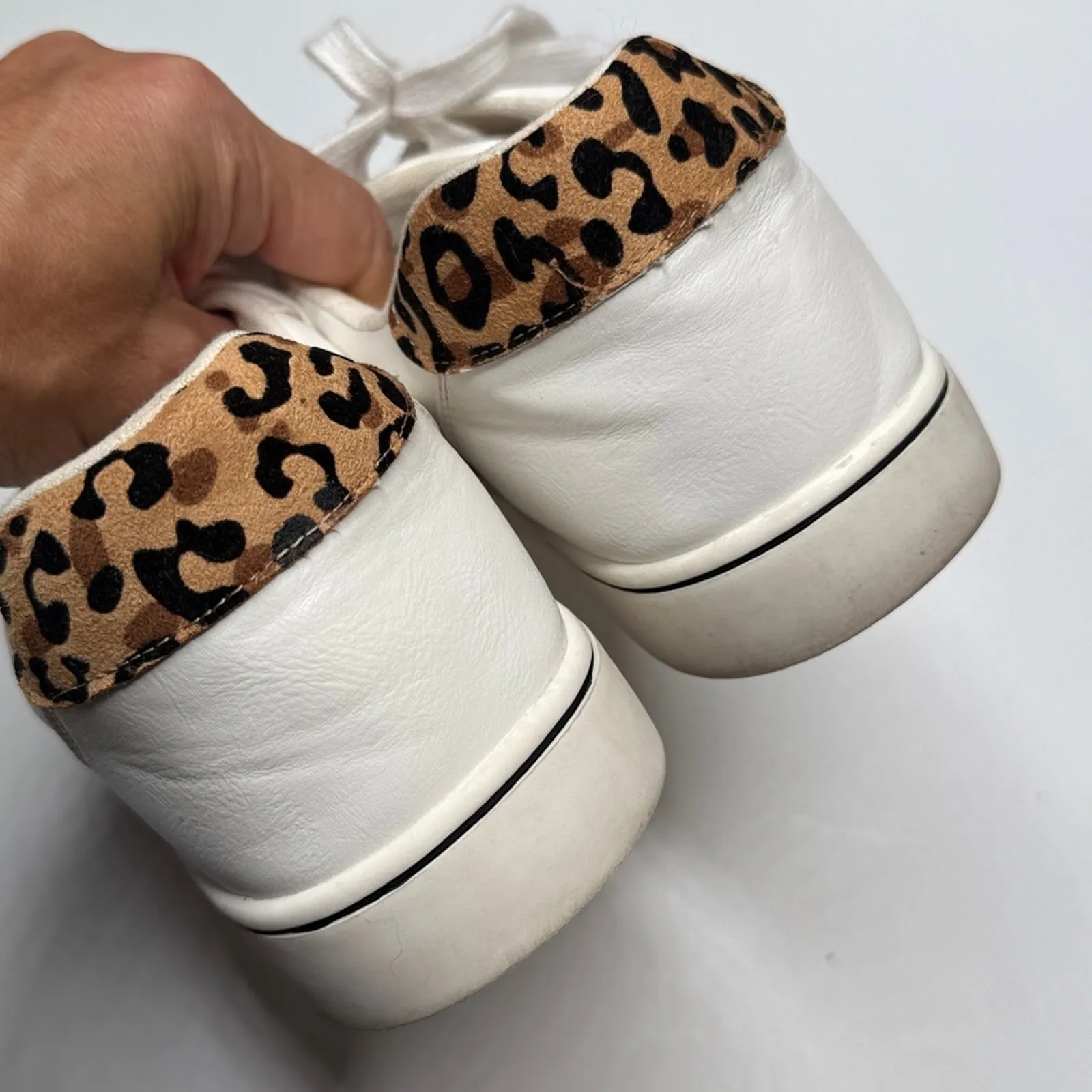 Mia Low Top Alisa Sneakers Panther/White Shoes S-391 Sz 9.5 - Image 3