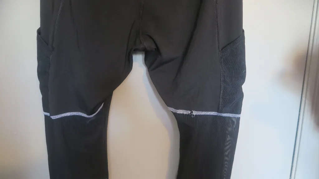 NIKE style dr7553-010 Air Fast Fold-Over Waist 7/8 Leggings in black gray (silver) size large. - Image 14