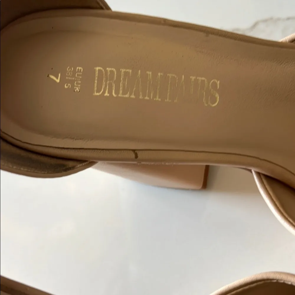 DREAM PAIRS
High Chunky Square Toe Ankle Strap Platform Pumps - Image 4