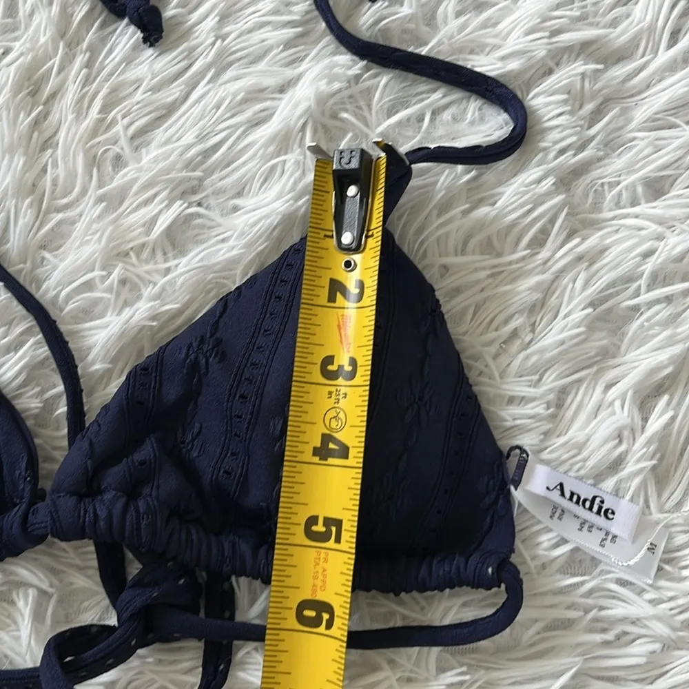 Andie Swim Women’s String bikini top AT221-Navy size Medium - Image 7