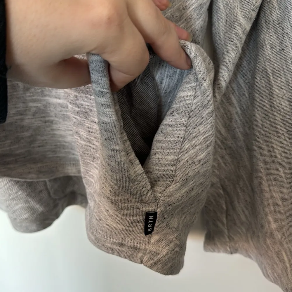 Burton Sweatshirt Size XL - Image 6