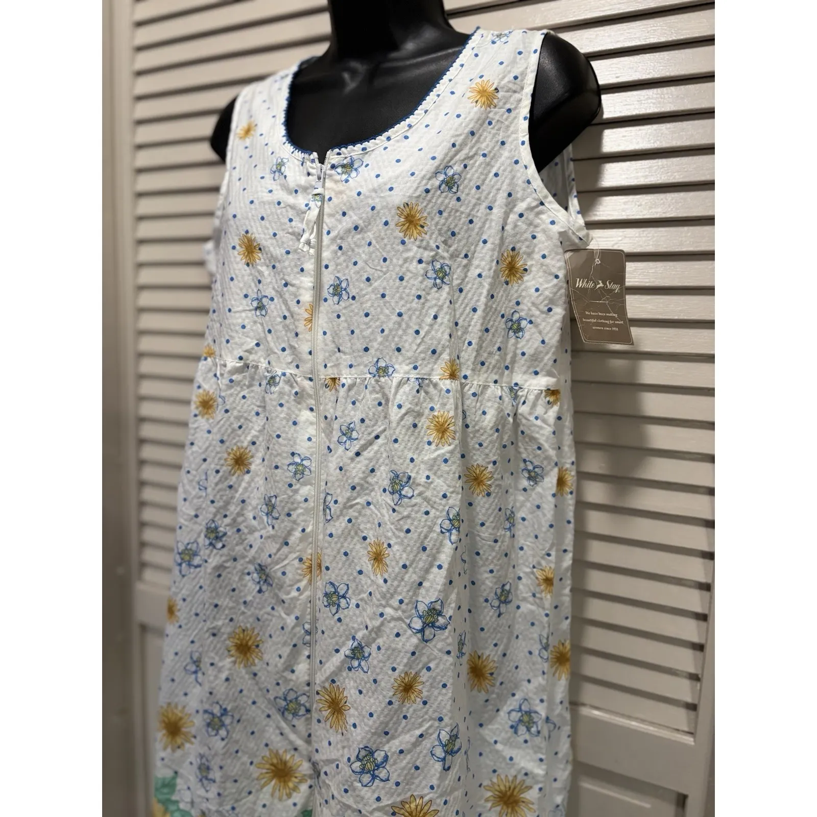 White Stag Sleepwear Breakfast Dress‎ White/Yellow Floral Zip Front Size Small - Image 2