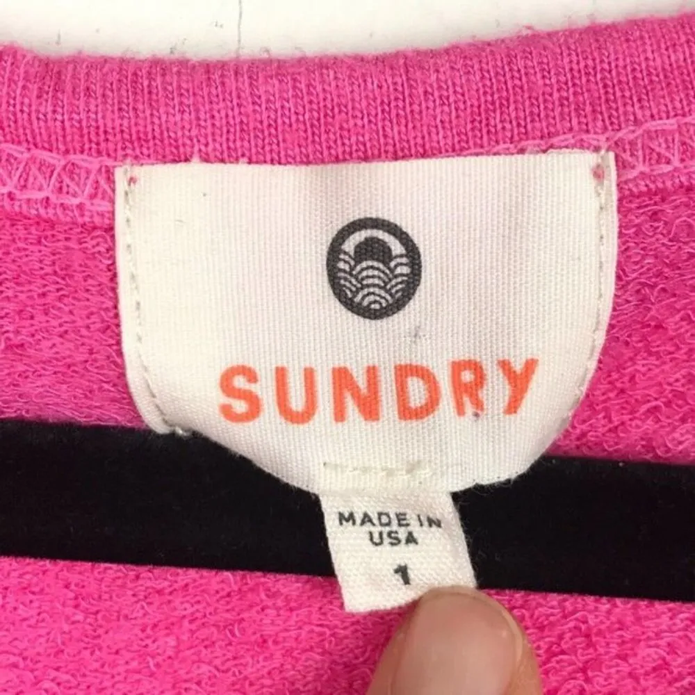 Sundry Top S NWT Long Sleeve Love Me Truly Pink California Beach Sunny Spring - Image 5