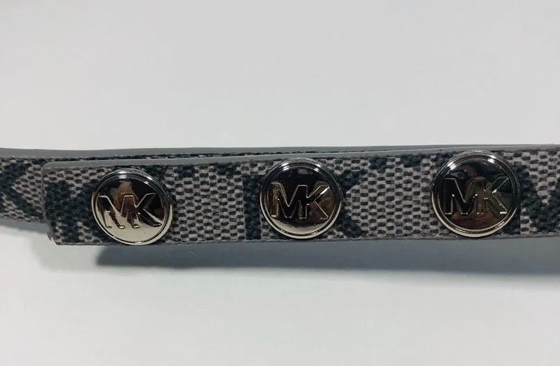 Michael Kors Funny Pack Size Small - Image 2