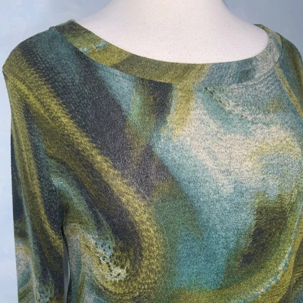 Casting Olive Groovy Swirl Round Neck 3/4 Sleeve Stretchy Tunic Blouse M Green Size M - Image 2