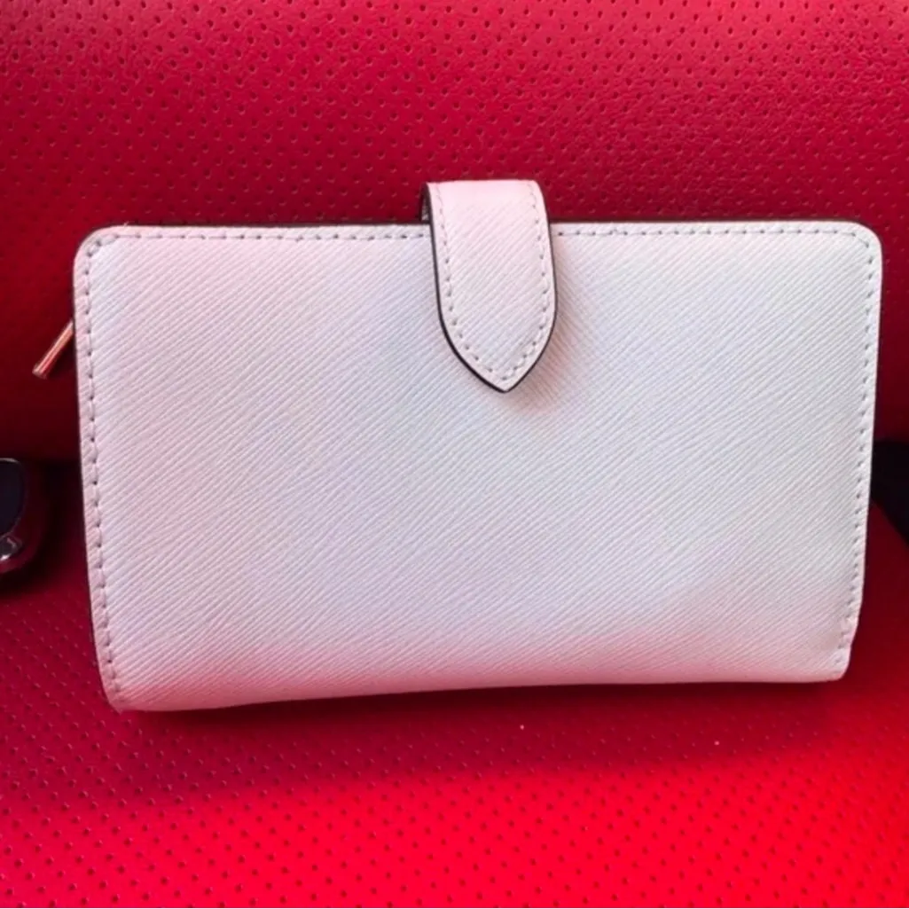 KATE SPADE MADISON PUFFY HEART MEDIUM. NWT - Image 2