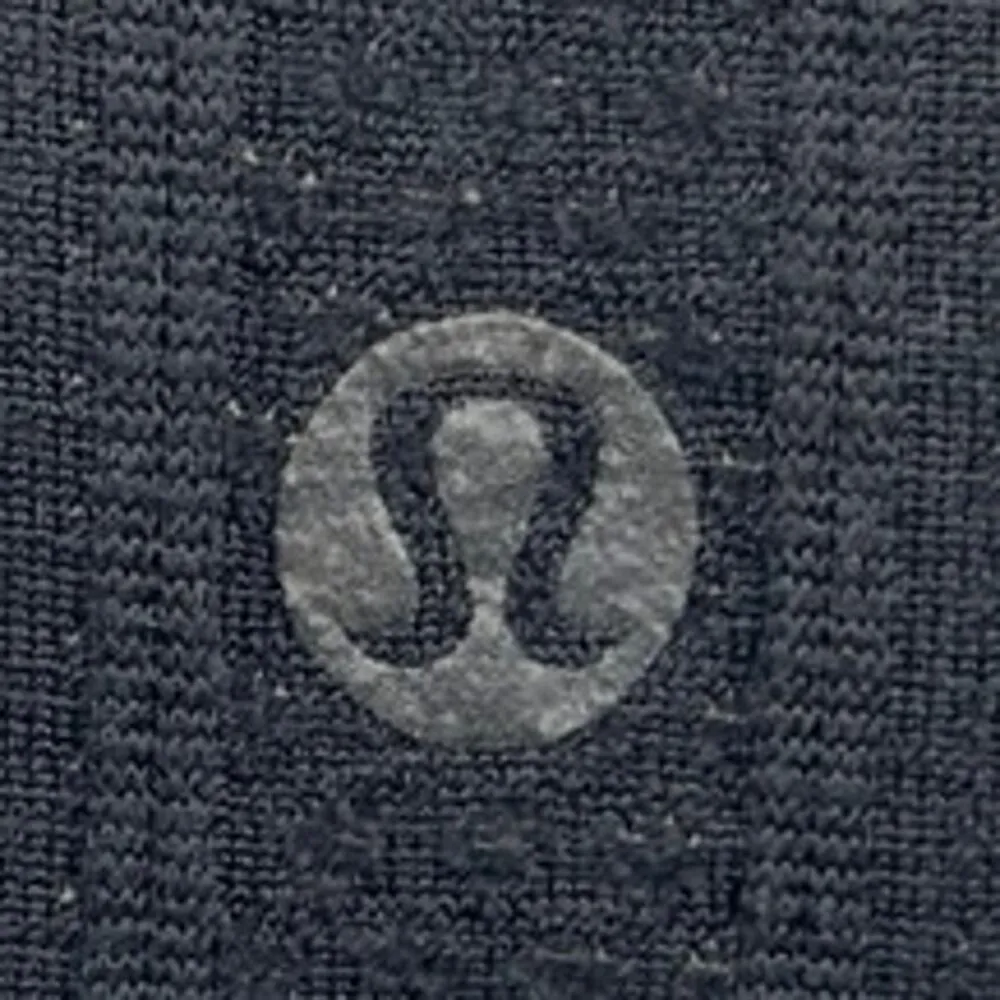 Lululemon Women's Black Padded Stretch Racerback Yoga Athletic Tank Top Size 4 - Image 3