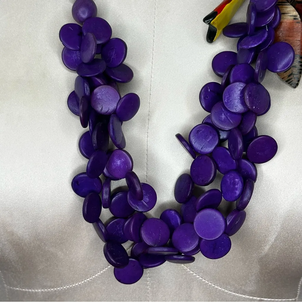 Wood Purple Parrot Beaded Necklace Women’s Vintage 70s Cruise Tropical statement - Image 3