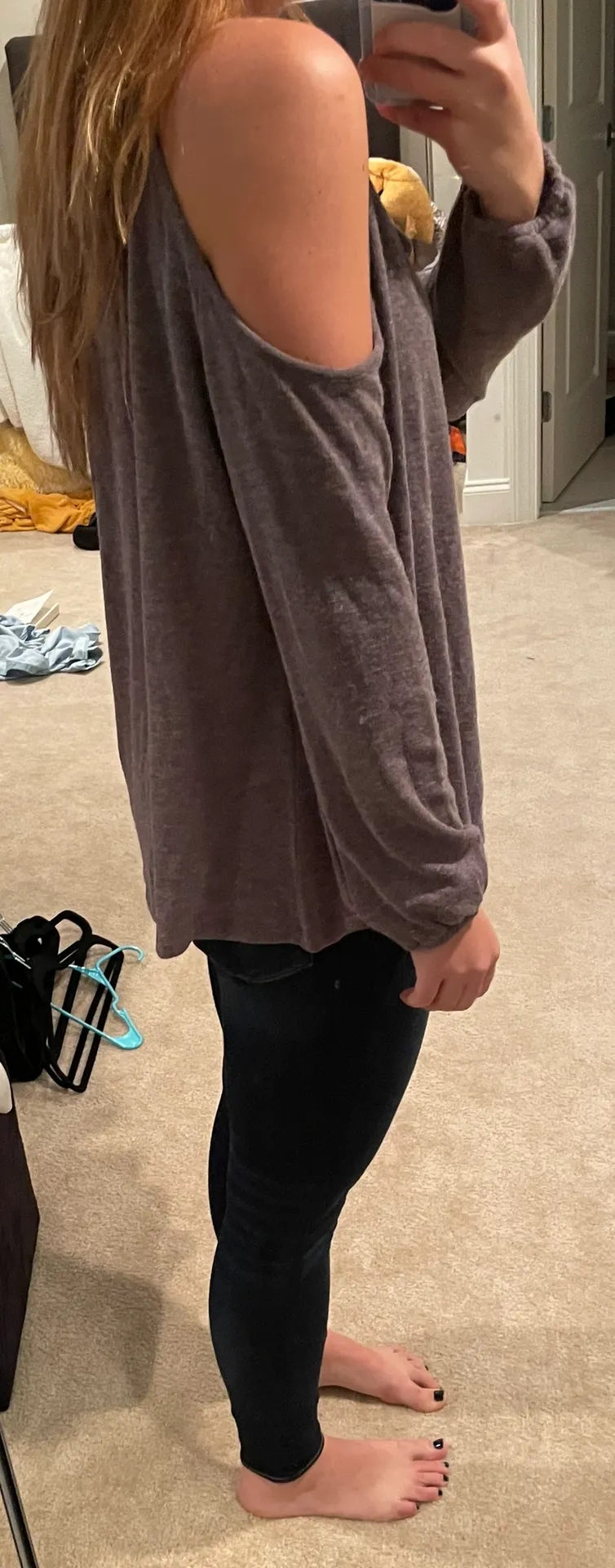 Open Shoulder Sweater - Image 3