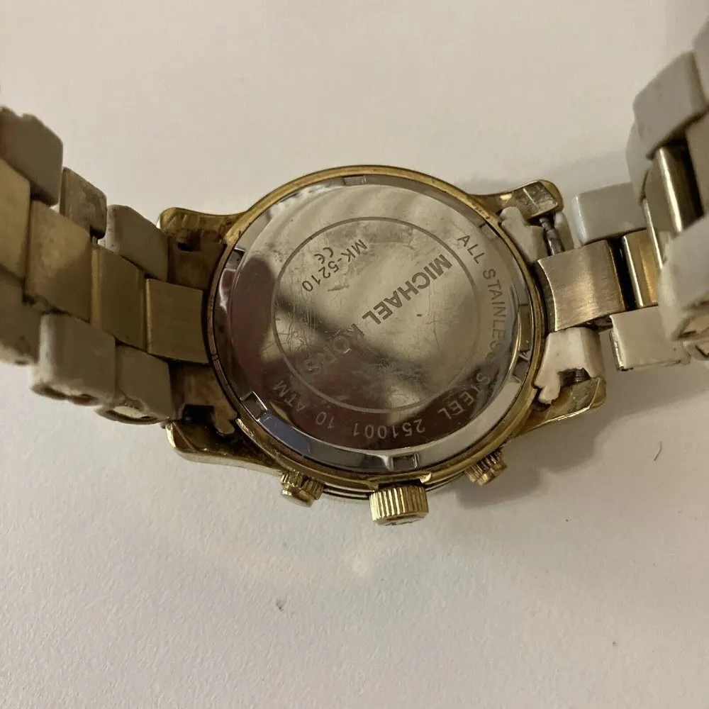 Michael Kors Watch Needs Battery And Can Be Used For Pieces - Image 7