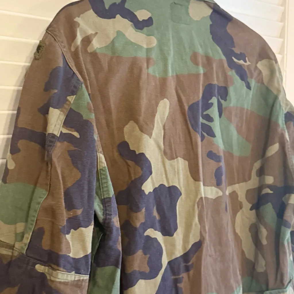 VTG 80s US Army Jacket Camo Combat Coat Airborne Patch Name Tape RARE Rank Tabs Green Size undefined - Image 6