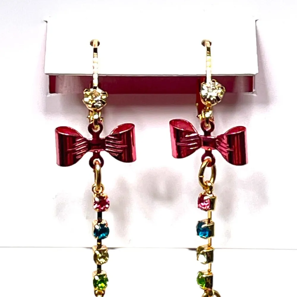 Betsey Johnson Box of Crayons Dangle Earrings Mismatch Pink Yellow - Image 3