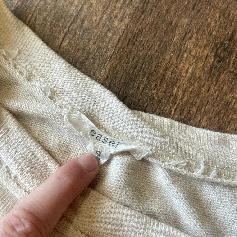 Easel cream patchwork boho lightweight sweatshirt long sleeve - Image 6