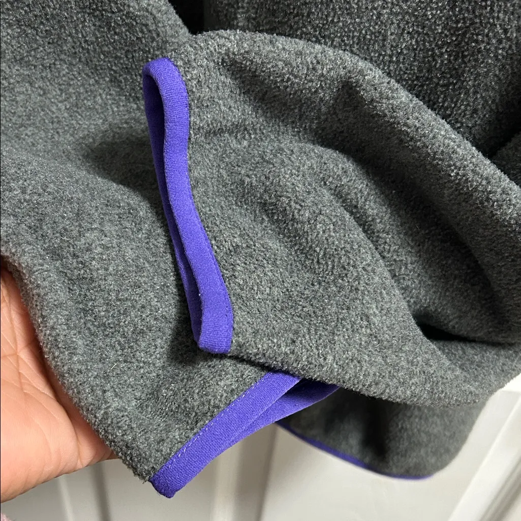 Patagonia Synchilla Gray and purple Pullover - Image 7