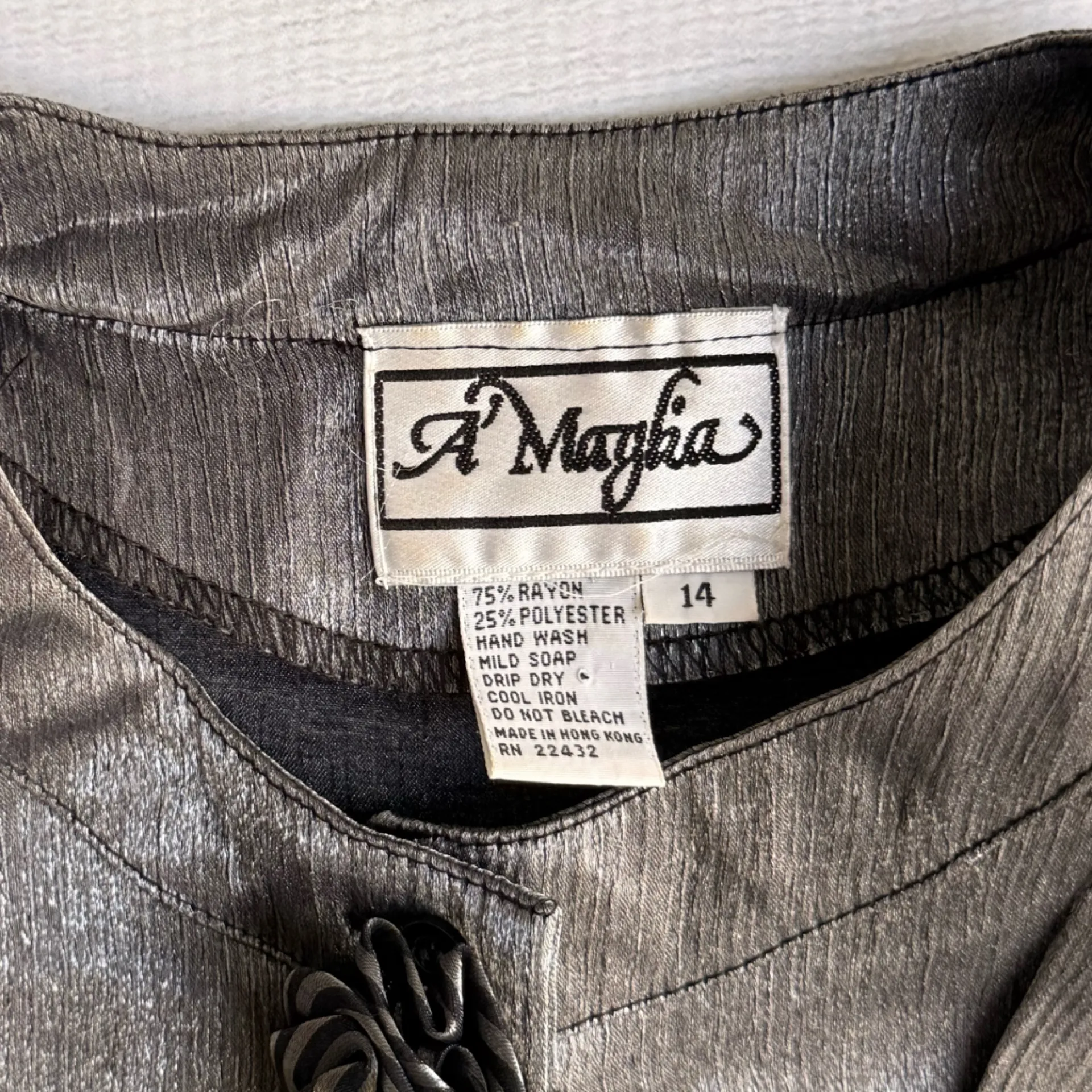 Vintage Silver Metallic Button Up Shirt Silk Flower Button Detail Sz 14 Gray - Image 6