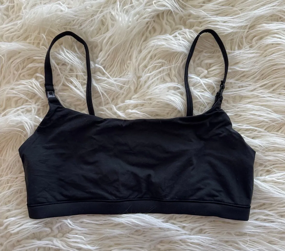 Skims Fits Everybody Maternity Nursing Scoop Bralette
Onyx Size Small - Image 1