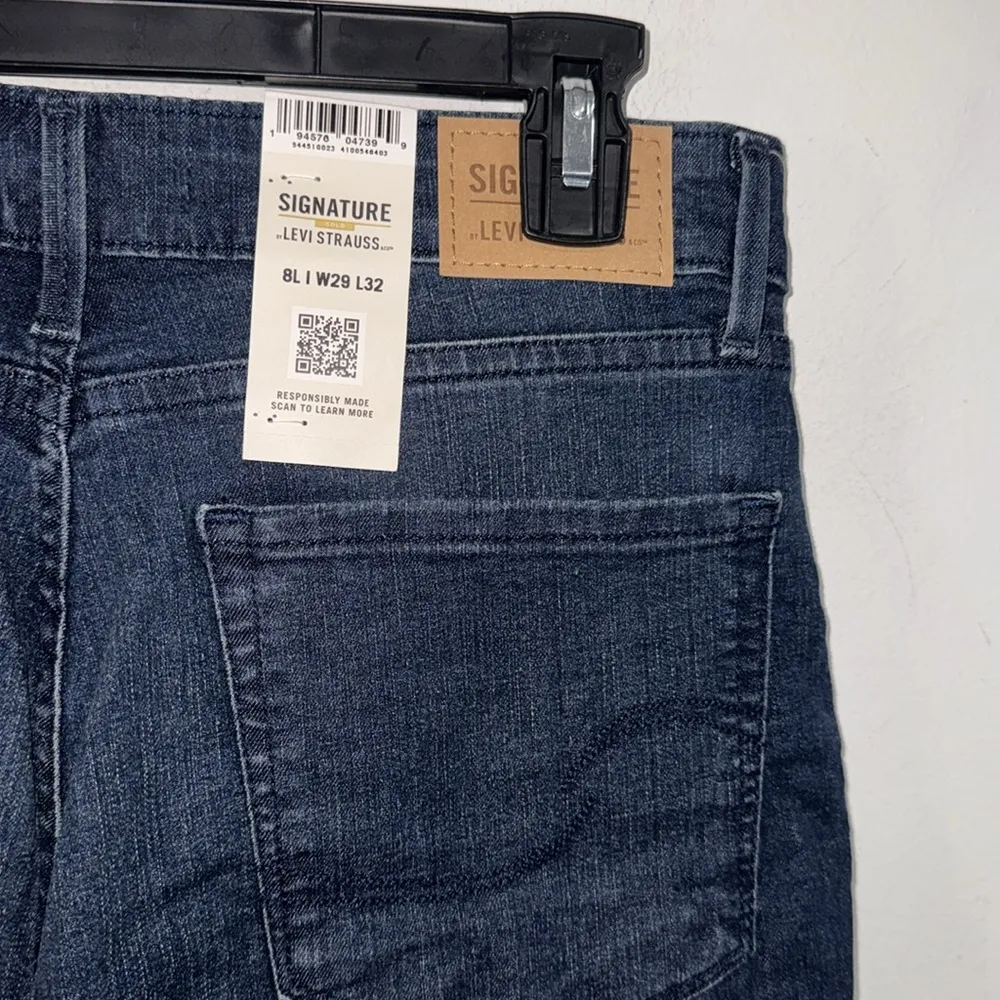 Levi’s skinny jeans shaping 8 long 29 waist 32 inseam NEW blue denim baddie - Image 3