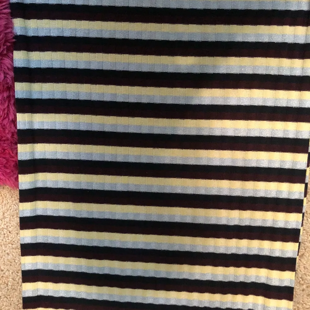 Yellow striped maxi turtle neck dress never worn - Image 3