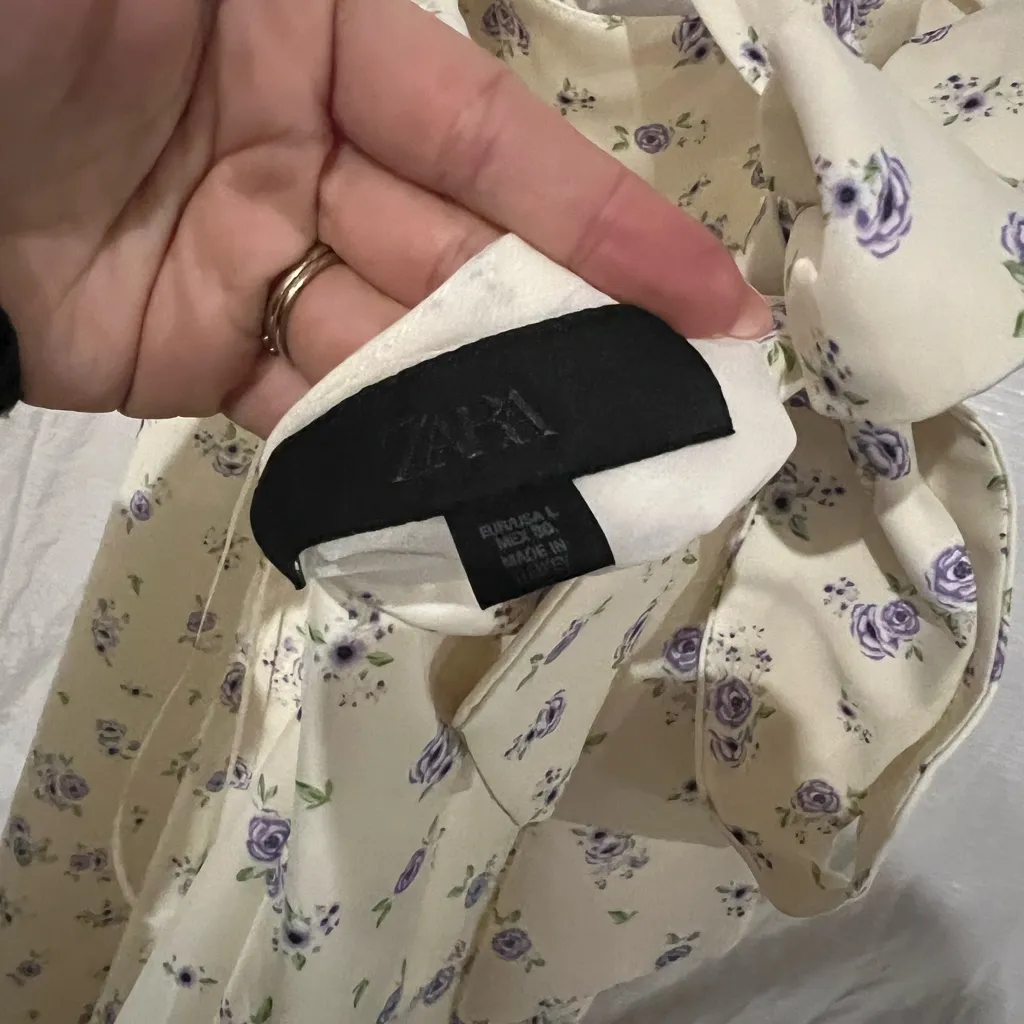 ZARA Cream Floral Satin Dress Size Large - Image 5