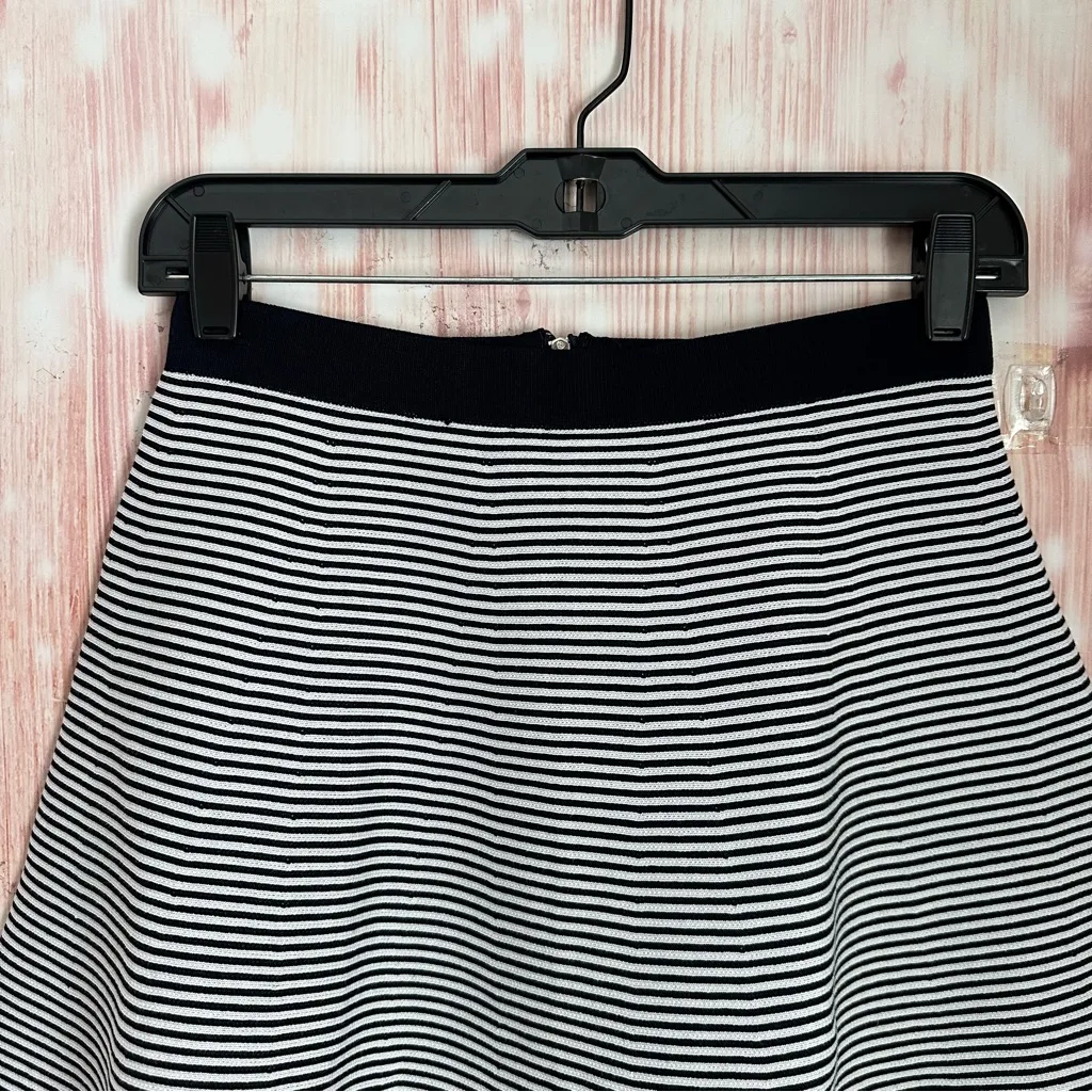English Factory Black Knit White Striped Mini Sweater Skirt Size S - Image 3