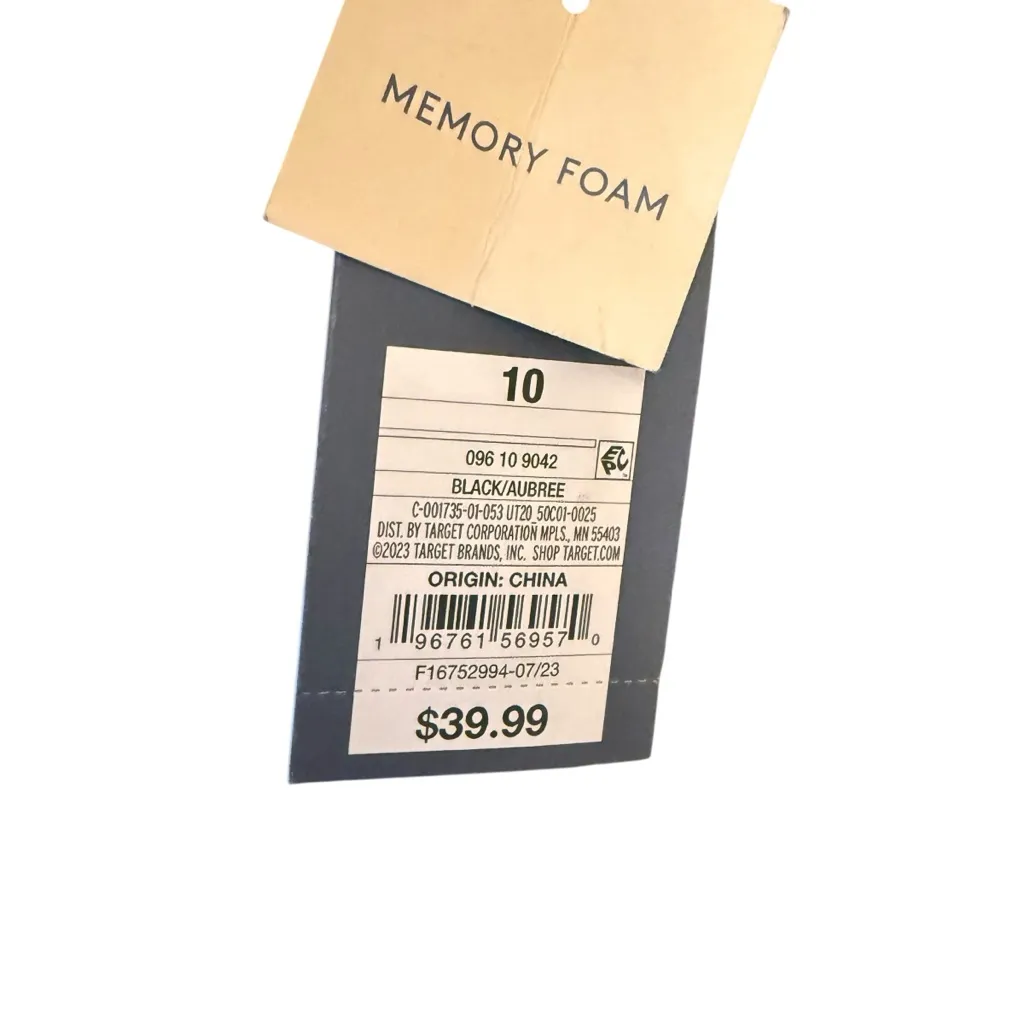 Women's Aubree Ankle Boots Off-White - Universal Thread - SIZE 8.5 - Image 4