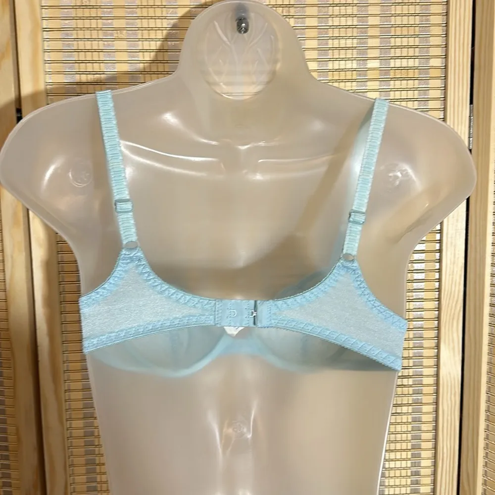 Vintage Olga Sky Blue Lace Lined Underwire Bra 32A Size undefined - Image 9