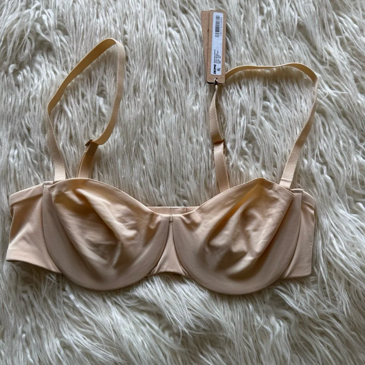 Skims Smoothing Intimates Strapless Bra Sand Size 34A - Image 3