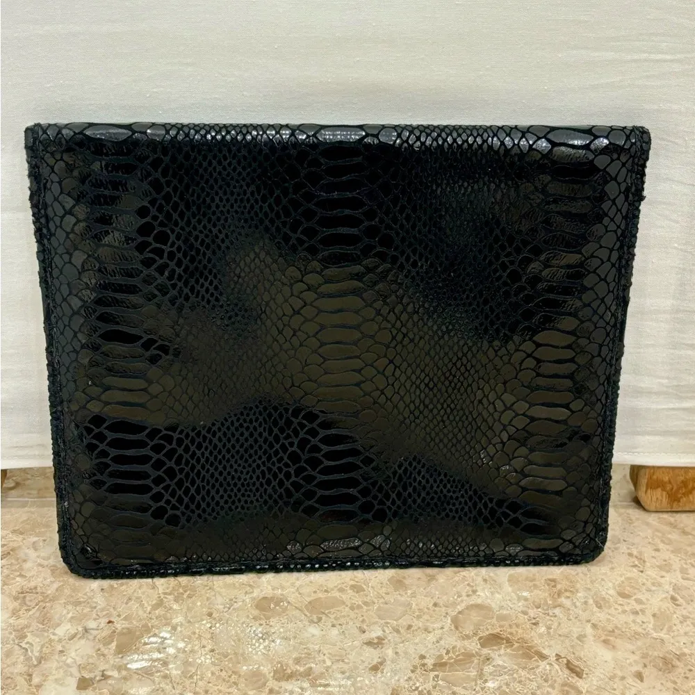 Faux Python Envelope Clutch. Black - Image 2