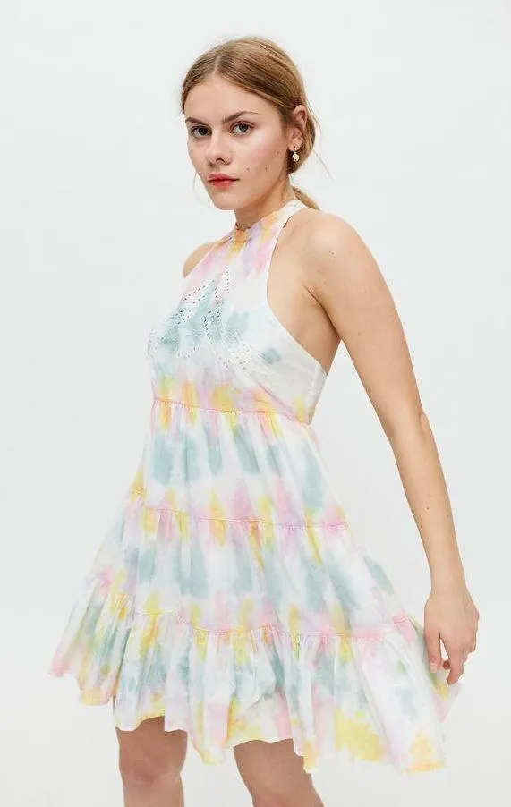 Tie Dye UO Head In The Clouds Halter Mini Dress - Image 2
