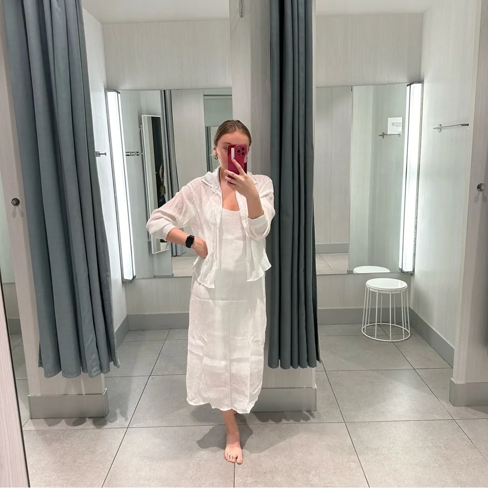 White women’s slip dress and shirt set size small - Image 3