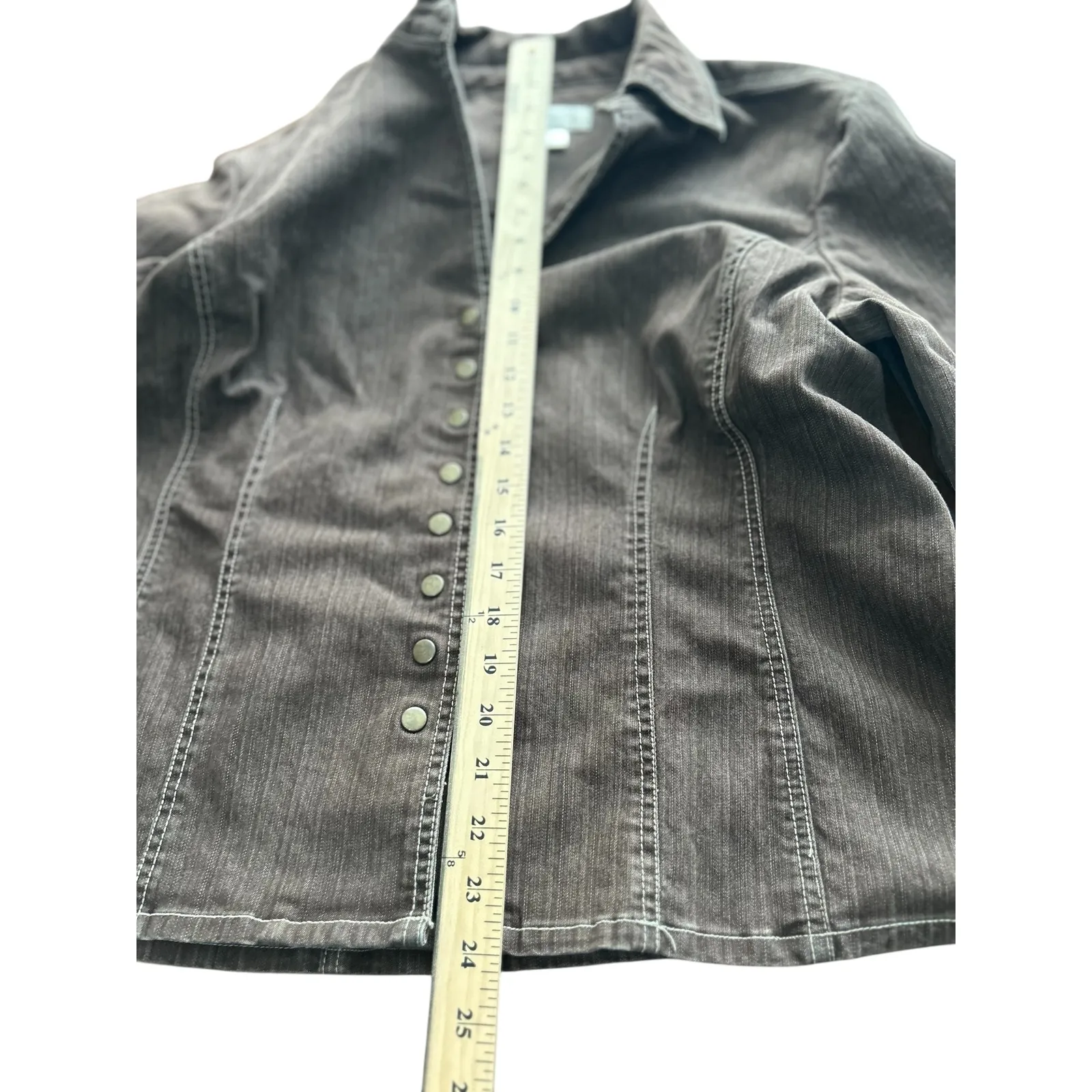 CJ Banks Women's Brown Button Up Denim Long Sleeve Shirt Top Size X - Image 6
