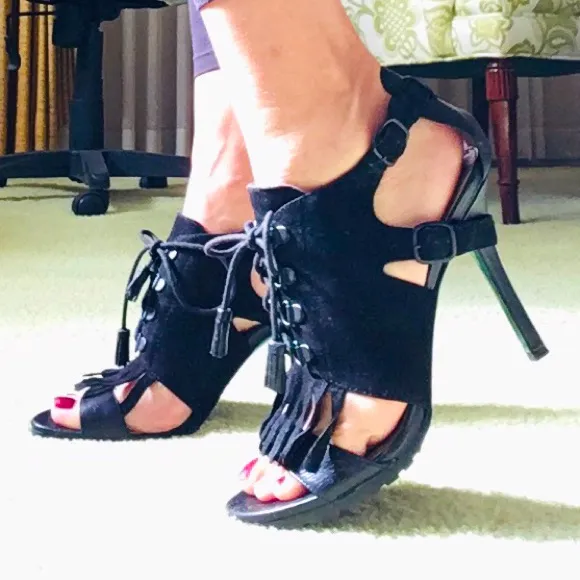 Modern sexy great brand leather sandals ❤️‍🔥❤️‍🔥 Black Size 9 - Image 2
