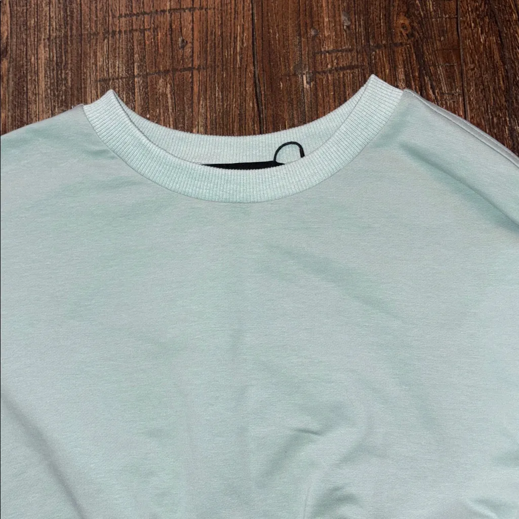 Cider Light Green Cropped Sweatshirt Seafoam Medium NWT - Image 5