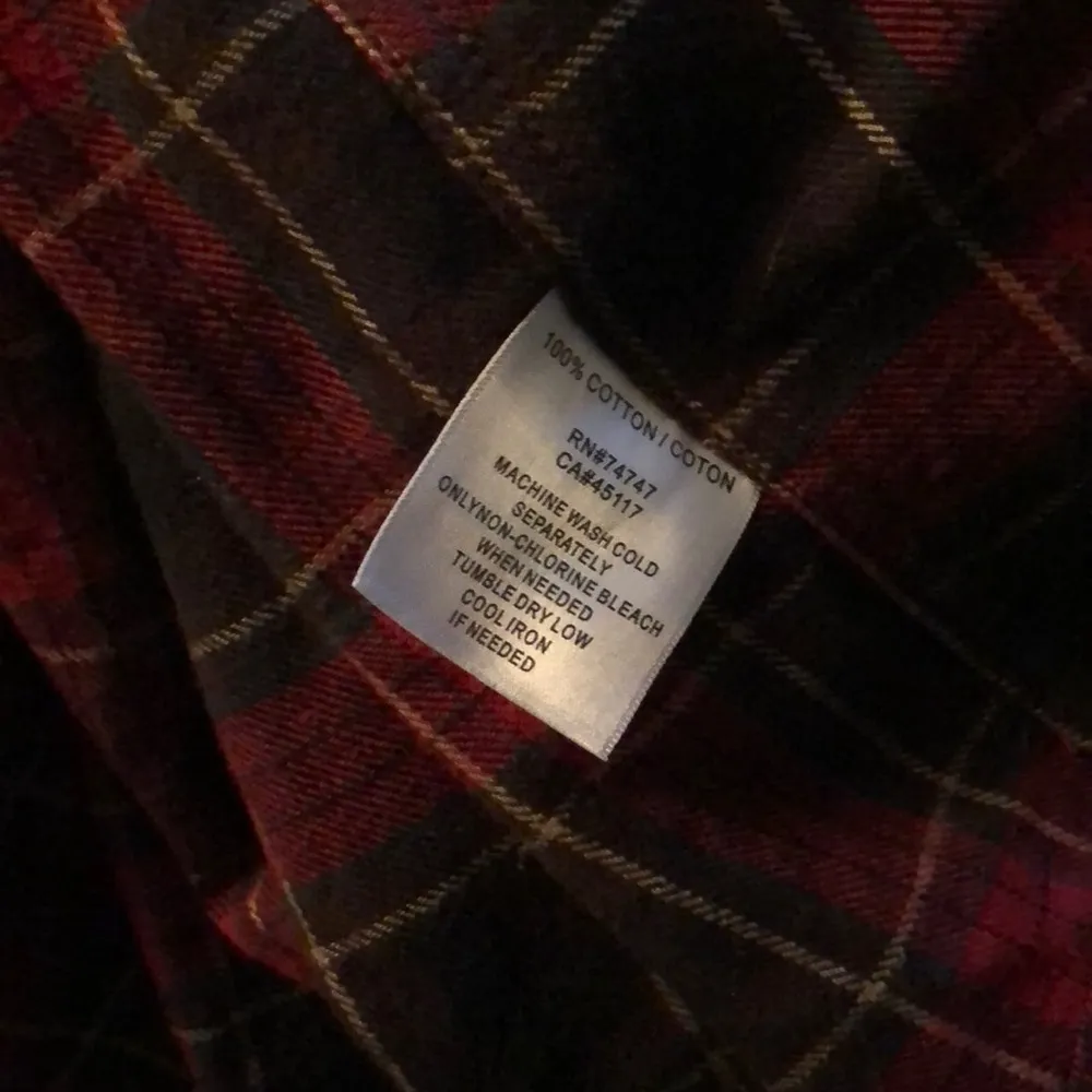 Red Plaid Oversized Flannel Size M - Image 7
