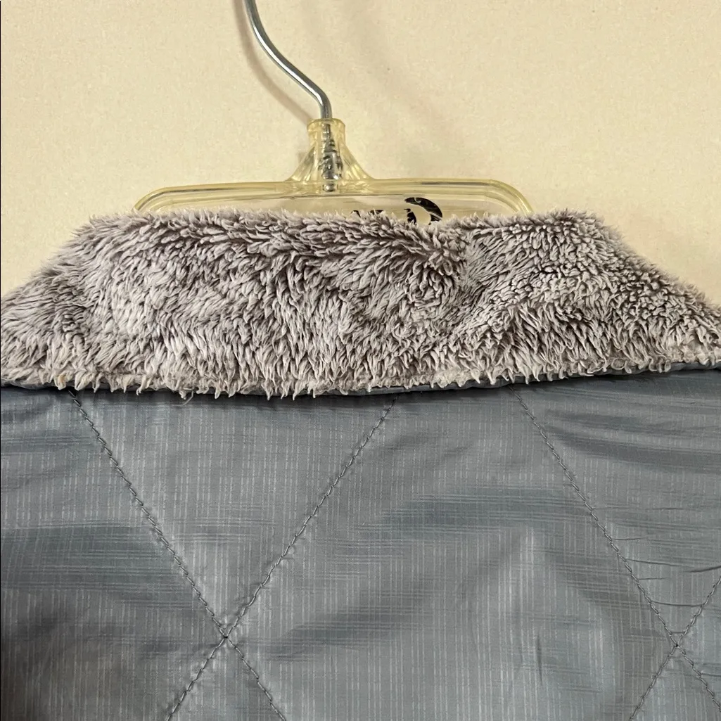 Columbia Gray Quilted Jacket - Image 6